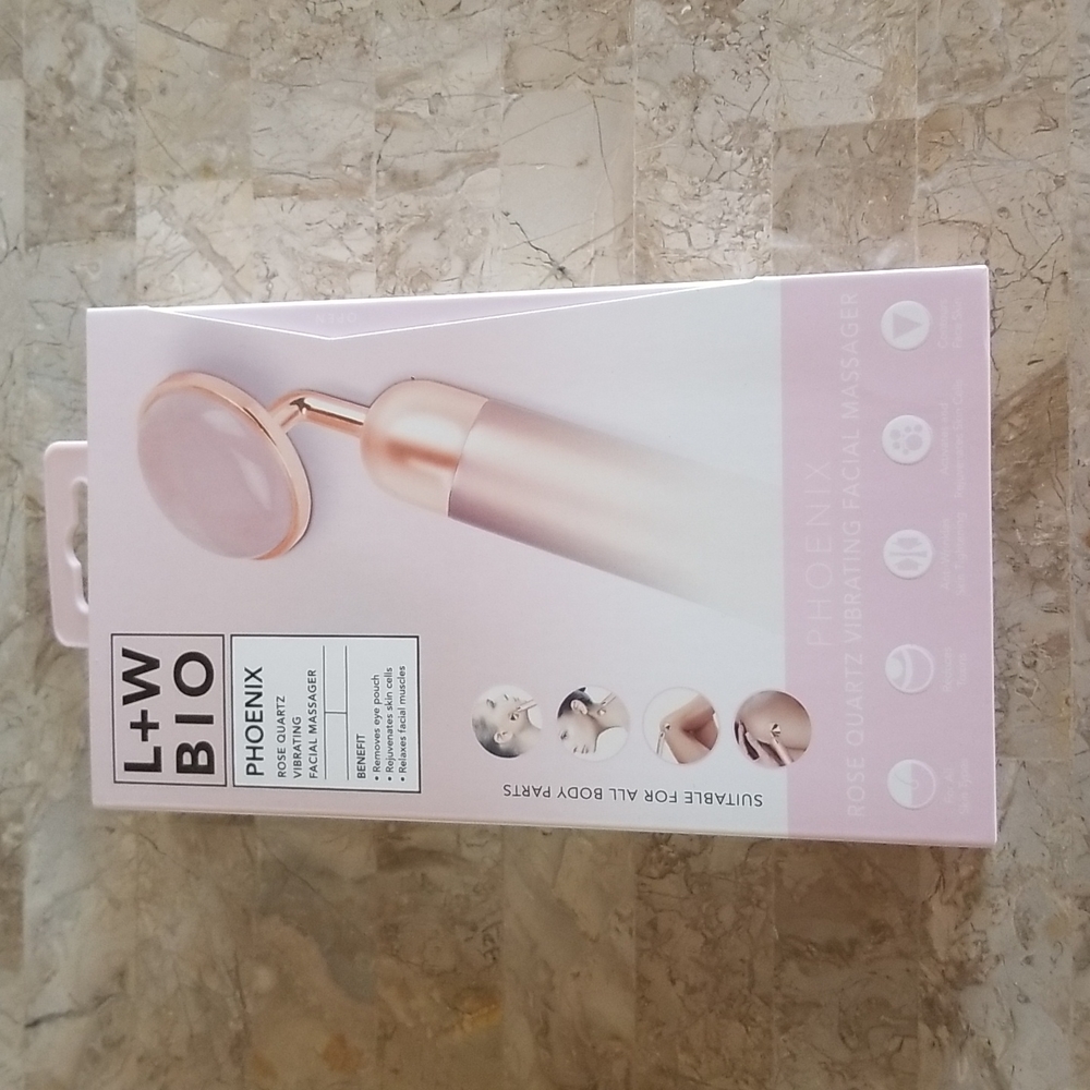 Rose Quartz Facial Massager